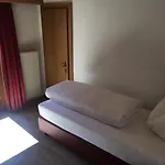 Edi Otel 3*